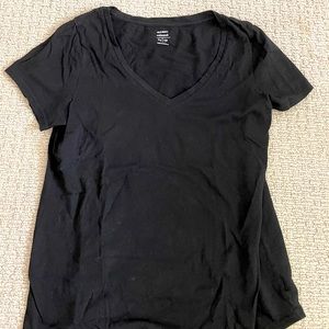Old Navy Black Tshirt size Xs